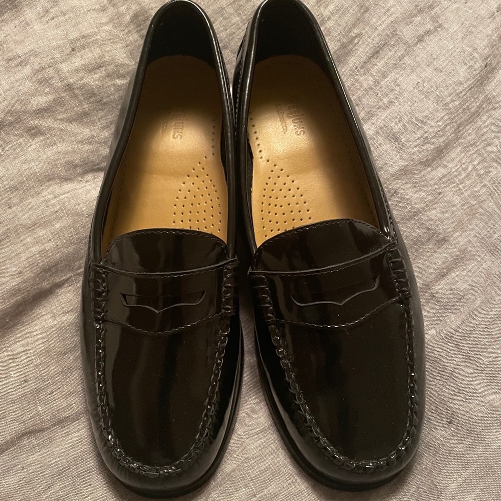 Whitney Weejuns Penny Loafer Black Patent Leather